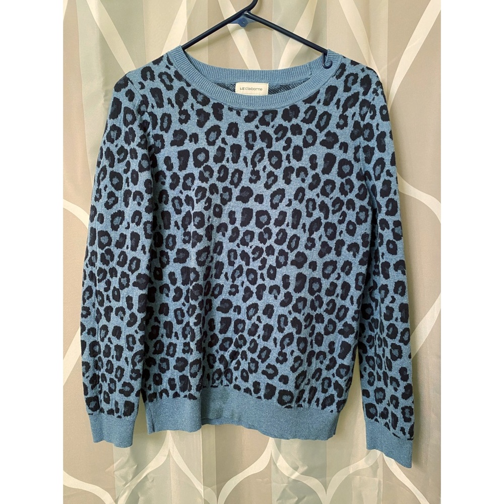 EUC Liz Clairborne blue leopard print sweater